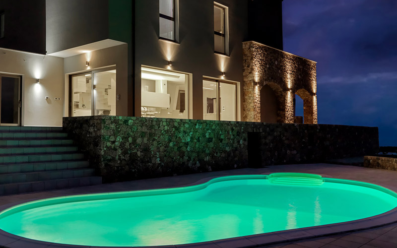 fiberglass pool builders near Huntersville NC