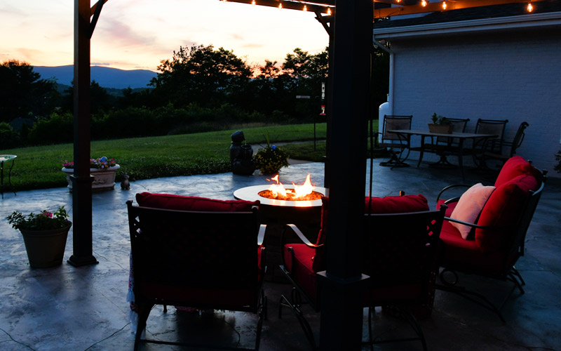 modern backyard patio designs in Belmont NC